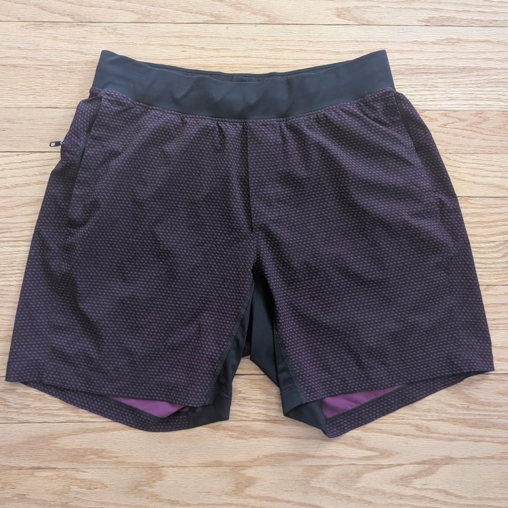 Lululemon T.H.E. Short Linerless 7" Large Training Pockets Purple Black Casual